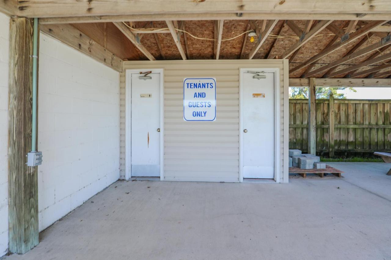 Model Home Near Camp Lejeune With Water View Sneads Ferry Exterior photo