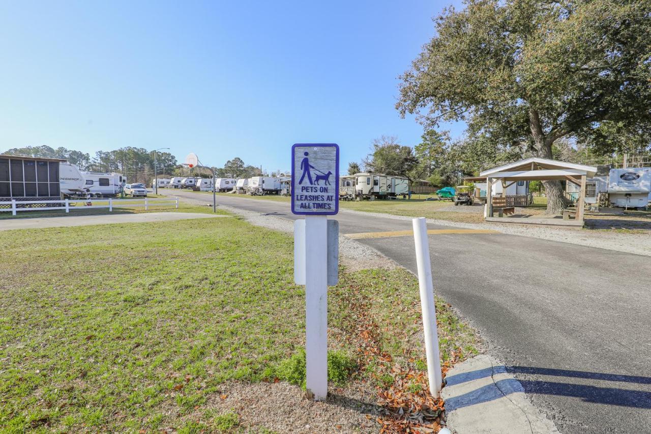 Model Home Near Camp Lejeune With Water View Sneads Ferry Exterior photo