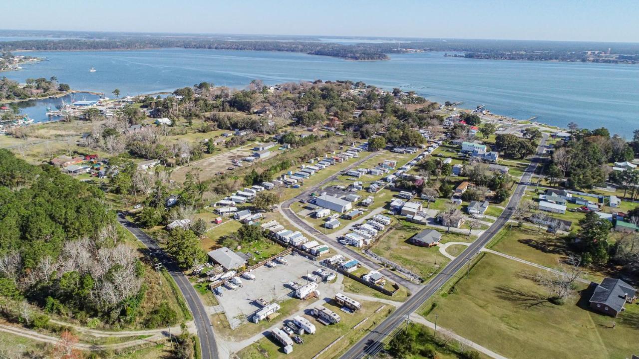 Model Home Near Camp Lejeune With Water View Sneads Ferry Exterior photo